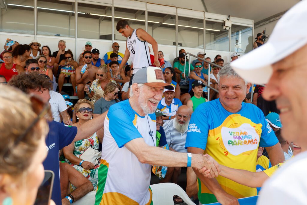 Futebol das Estrelas com ídolos paranaenses marca início do calendário esportivo no Litoral 5 fut estrelas 17