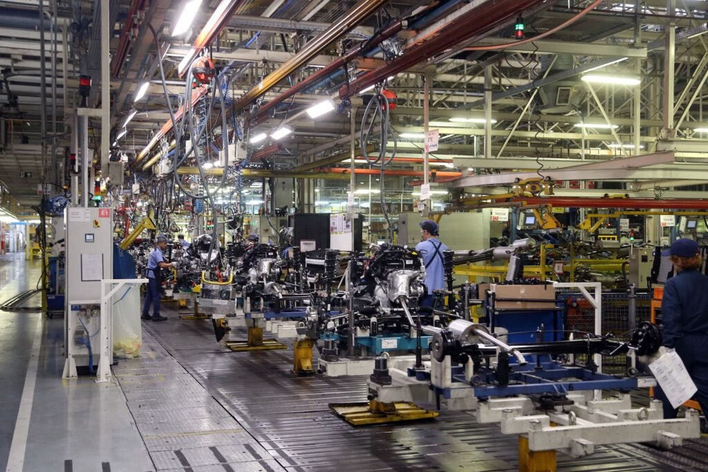 Paraná registra maior crescimento em atividade econômica no Brasil em 2023, aponta Banco Central 3 renault 0002