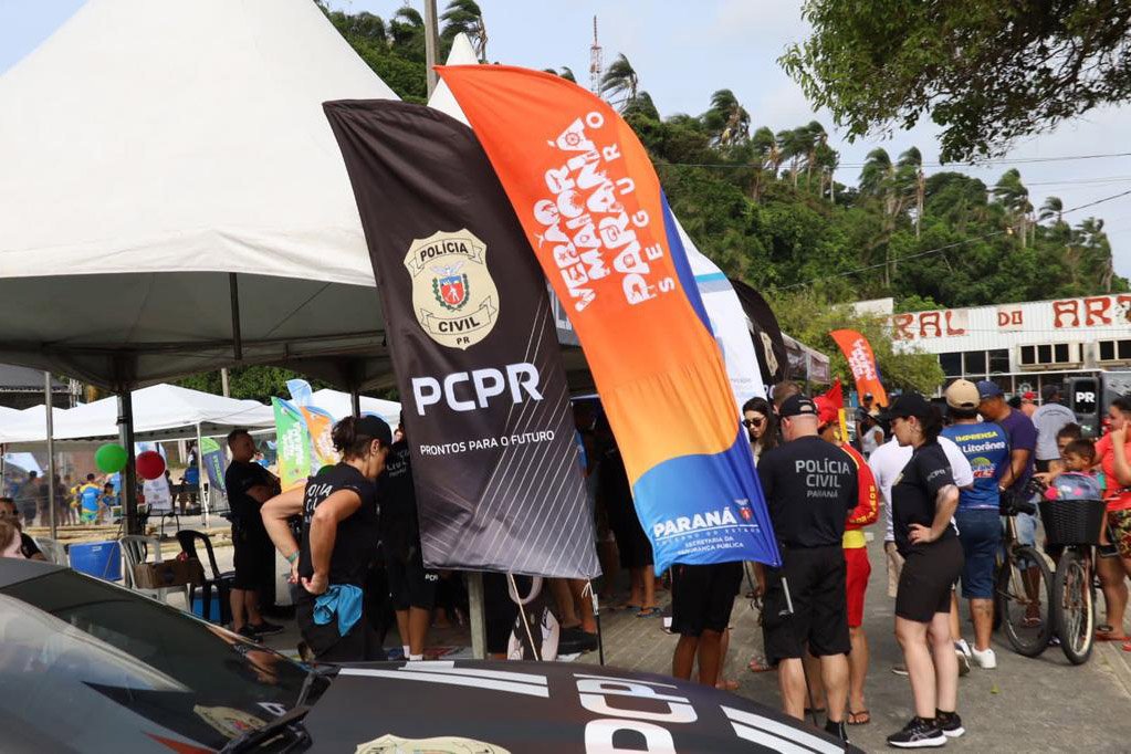 Cães, carros e equipamentos: exposições das polícias chamam atenção de turistas no Litoral 11 whatsapp image 2024 01 04 at 17.45.08 4