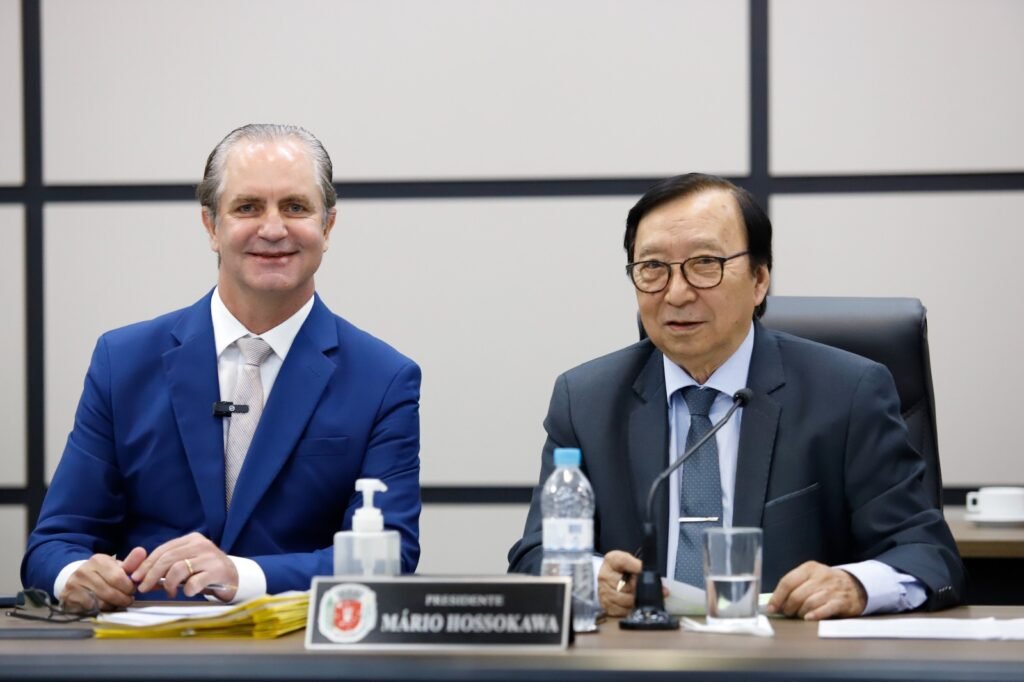 Câmara de Maringá inicia os trabalhos de 2024, forma comissões e recebe a presença do prefeito Ulisses Maia 2 425369490 826382559529777 8041910549110637910 n