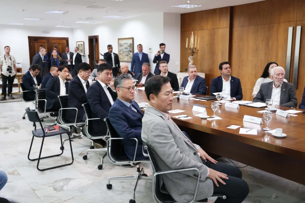 Paraná firma acordo com a LG para receber nova fábrica no Brasil 8 whatsapp image 2024 02 23 at 17.48.39
