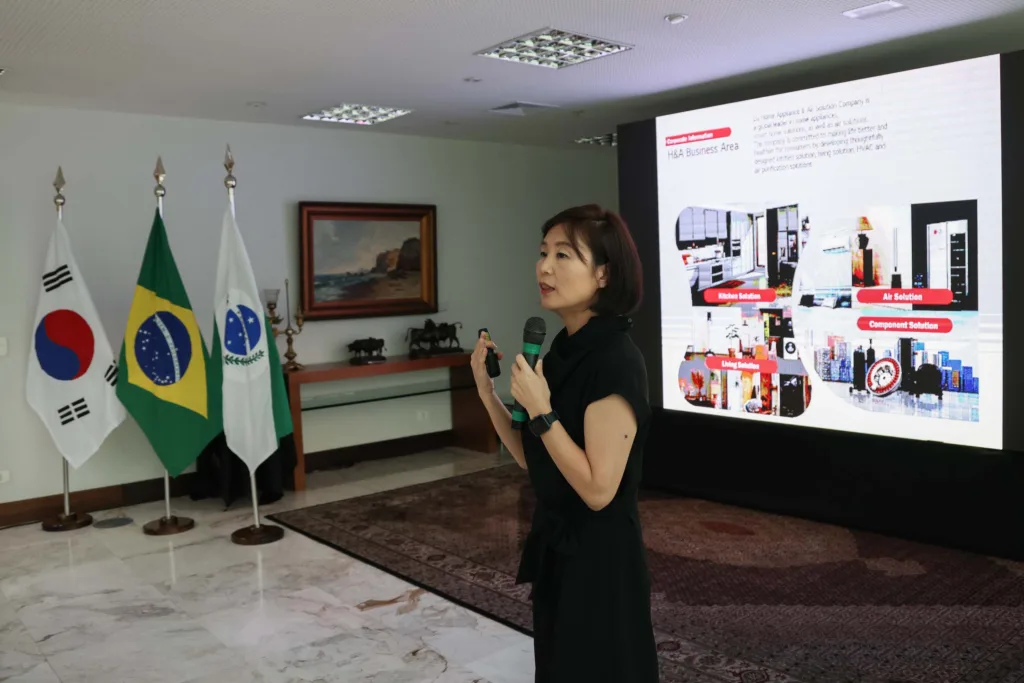 Paraná firma acordo com a LG para receber nova fábrica no Brasil 7 whatsapp image 2024 02 23 at 17.48.42