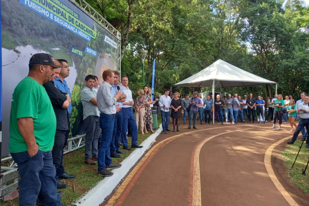 Sanepar entrega revitalização do lago municipal de Cascavel 5 whatsapp image 2024 02 23 at 17.49.21