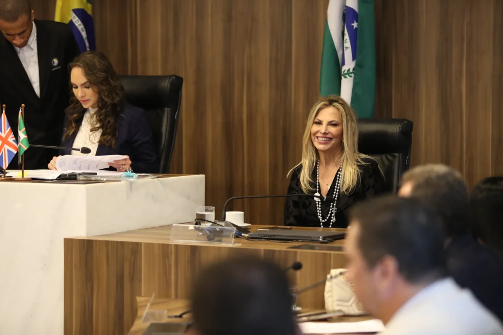 Ampliação do ensino de inglês na rede pública é discutida em reunião de Frente Parlamentar da Primeira Infância 4 53581717864 2e95320482 h