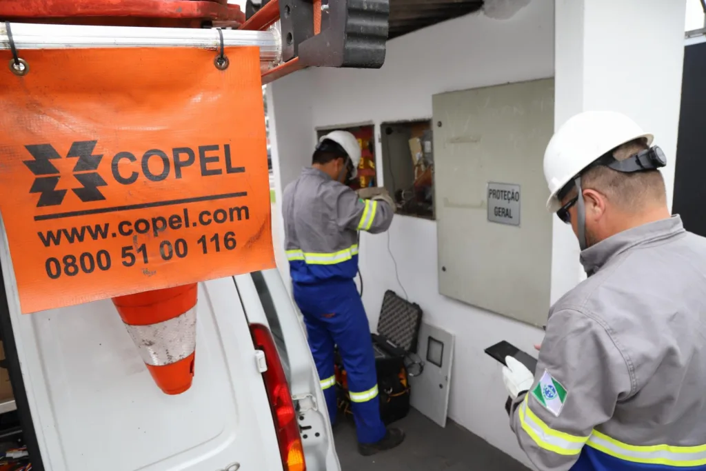 65e8cecc43db9inspecoes copel