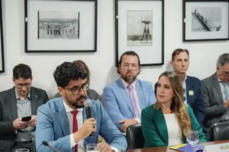 A Rede Nacional de Comunicação Pública (RNCP) passará a contar no total com 117 emissoras de televisão e 155 de rádio. 