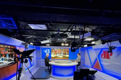 Jovem-Pan-News-pingos-nos-is