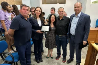 Deputada Maria Victoria (PP) recebe título de cidadã honorária de Tunas do Paraná