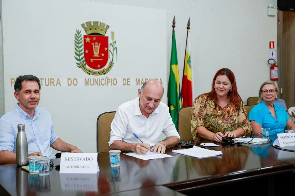 Fadec apresenta soluções para manejo de águas pluviais e retomada do nível do lago do Parque do Ingá 4 Vice-prefeito de Maringá Edson Scabora