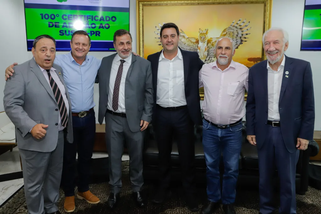Com União da Vitória, Paraná chega a 100 municípios com selo de sanidade agroindustrial 4 susaf uniaodavitoria foto rdziura 1468 1