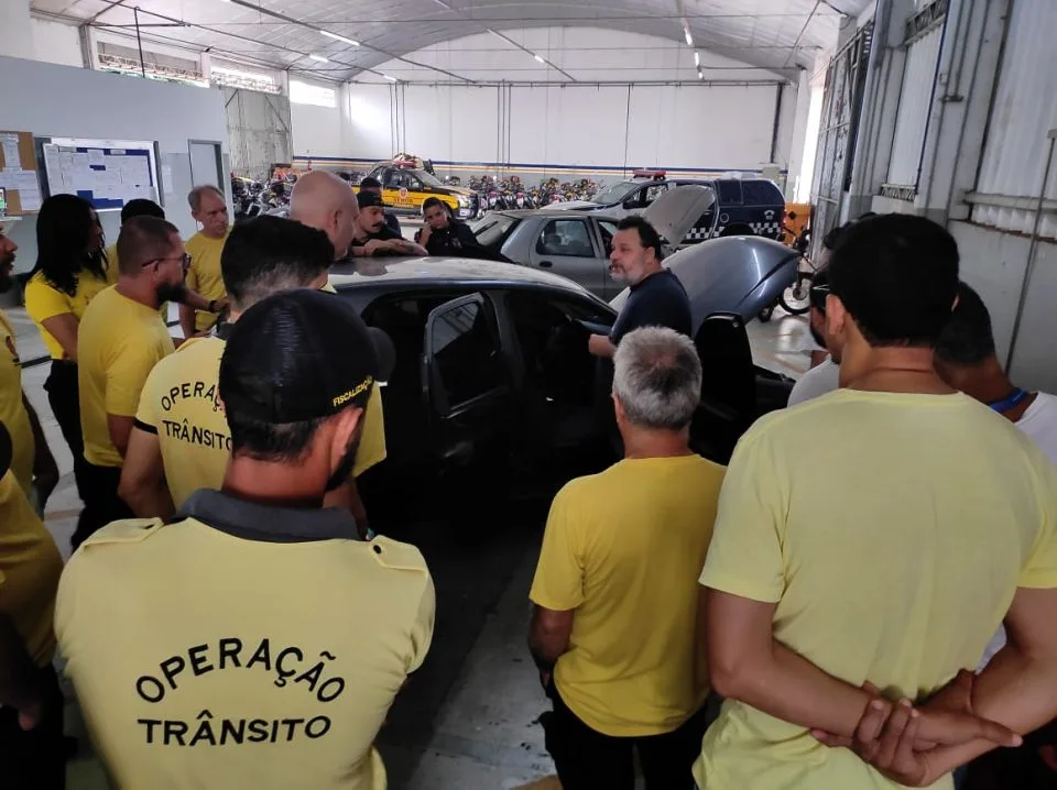 Agentes da Secretaria de Mobilidade Urbana realizam cursos de atualização e aperfeiçoamento