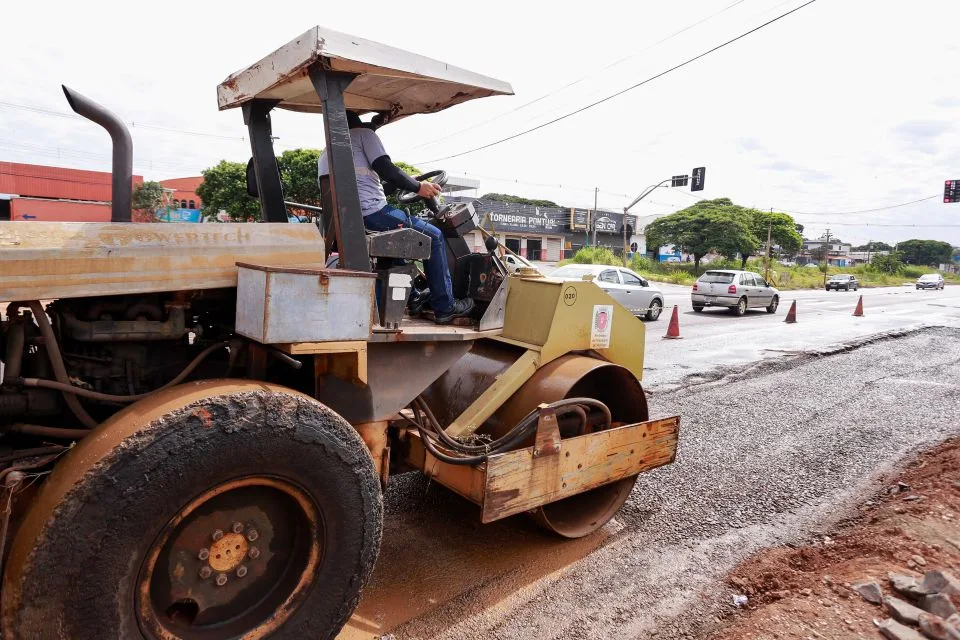 Prefeitura intensifica serviços de manutenção no Contorno Sul e realiza abertura de faixa de conversão 3 gd c14972c43f0b jpg