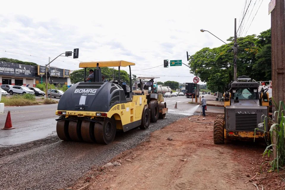 Prefeitura intensifica serviços de manutenção no Contorno Sul e realiza abertura de faixa de conversão 4 gd ea0c87bf58b6 jpg