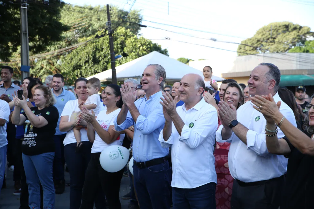 ‘Super Prefeitura nos Bairros’ no Conjunto Requião
