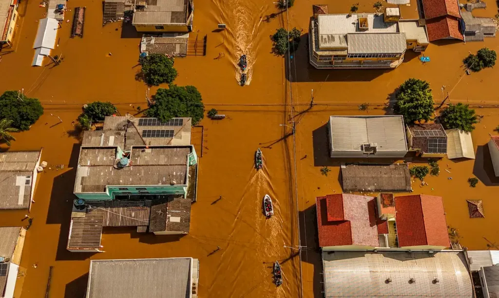 SOS RS: Emirados Árabes enviarão três aviões com doações para o Rio Grande do Sul 12 Mais de 1 mil presos são transferidos após penitenciária inundar no Rio Grande do Sul