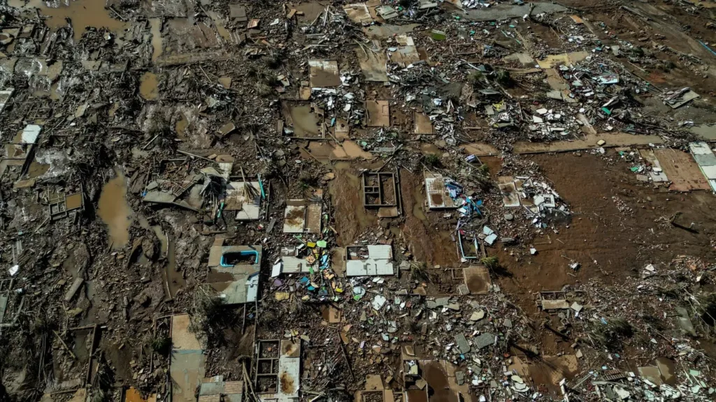 Enchente varre cidade gaúcha do mapa; veja as fotos da devastação divulgadas pela MetSul 4 cruzeiro1