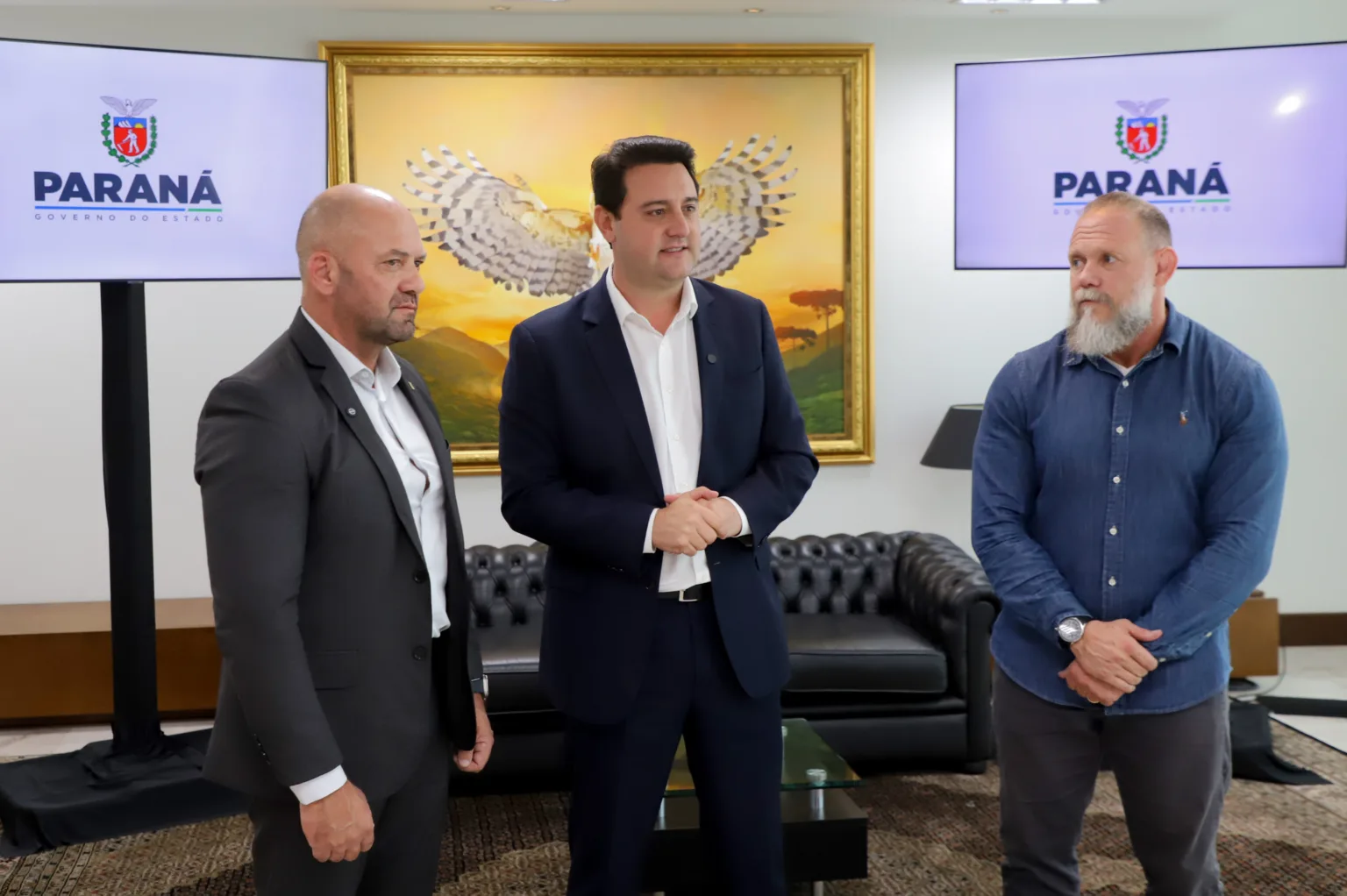 O governador Carlos Massa Ratinho Junior autorizou nesta terça-feira (21), por decreto , o maior pacote de promoção da história para os agentes da Polícia Civil do Paraná (PCPR).