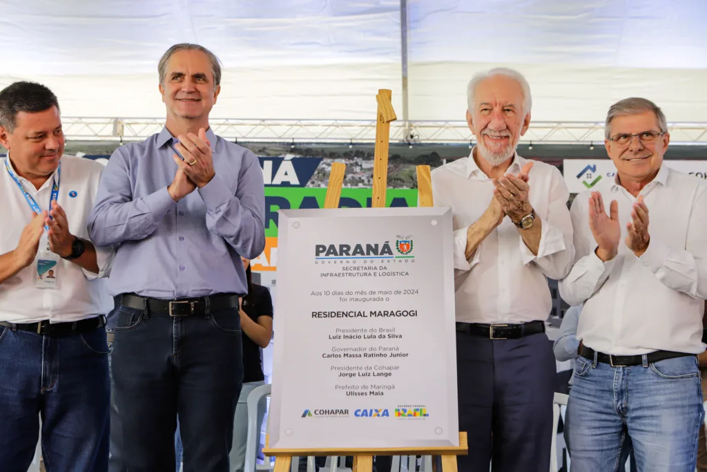 Com apoio do Estado, 200 moradores de Maringá ganham as chaves da casa própria 12 residencial maragogi foto rdziura 4671 - Saiba Já News