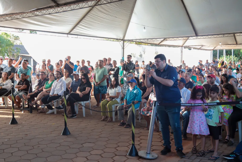 Ratinho Junior anuncia pavimentação da área urbana de Marilena até o Porto Maringá 6 20240621 agb marilena