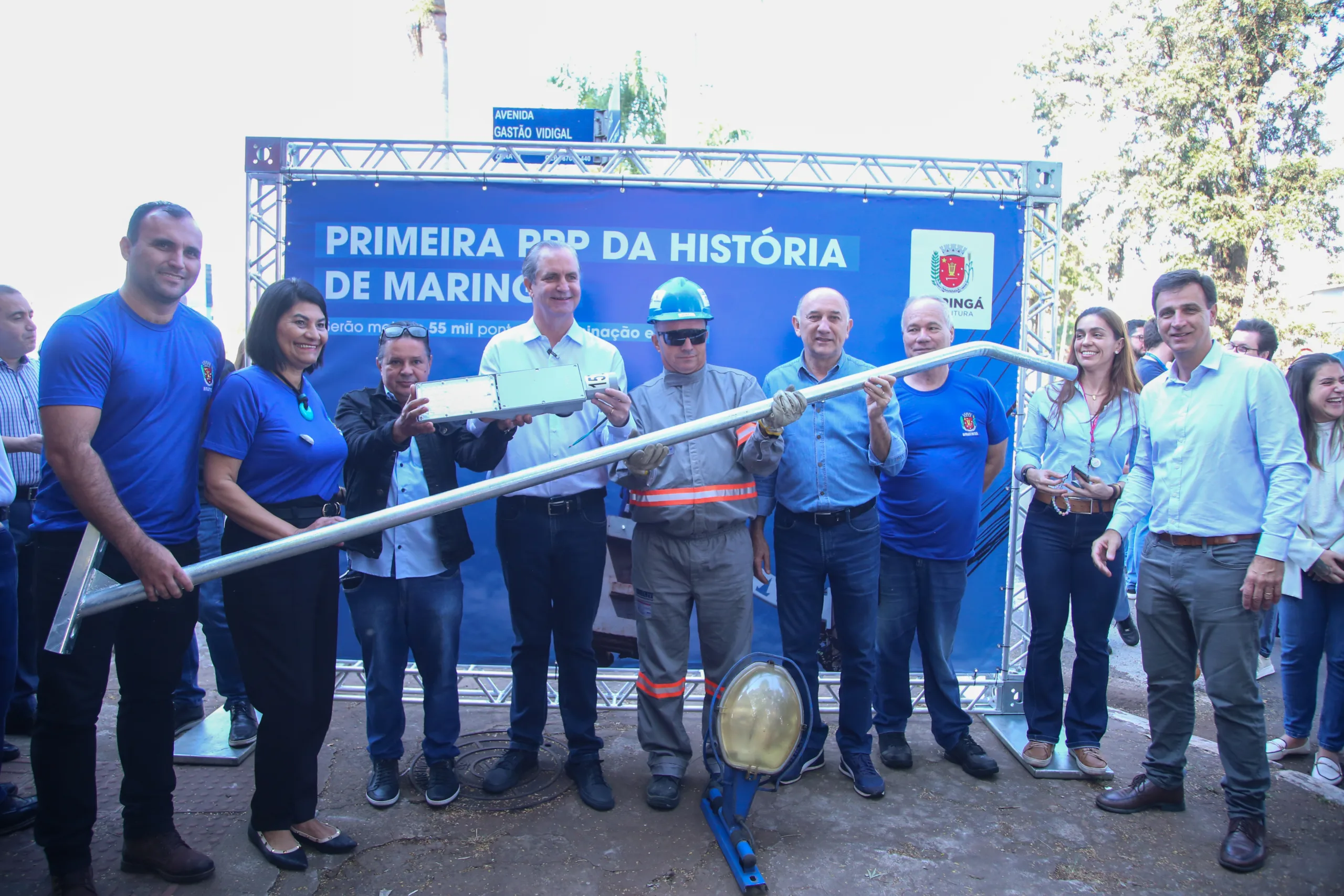 Maringá inicia a troca de 55 mil pontos de iluminação pública por LED