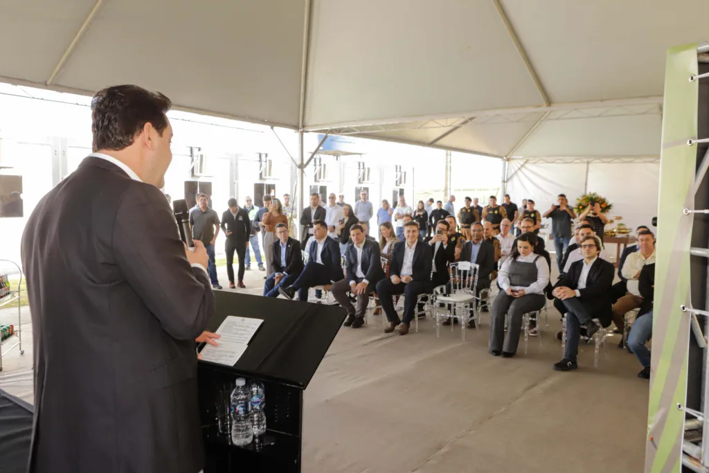 R$ 870 milhões de investimentos: fábrica da Ambev em Carambeí está 80% pronta