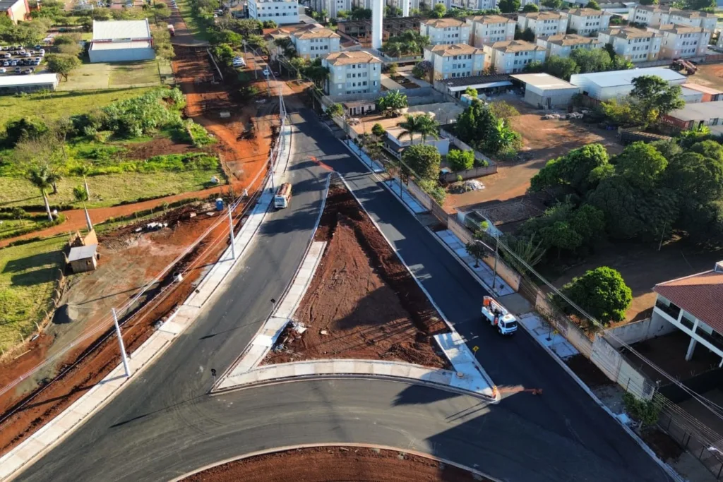 BR-369 em Londrina, obra do Viaduto da PUC