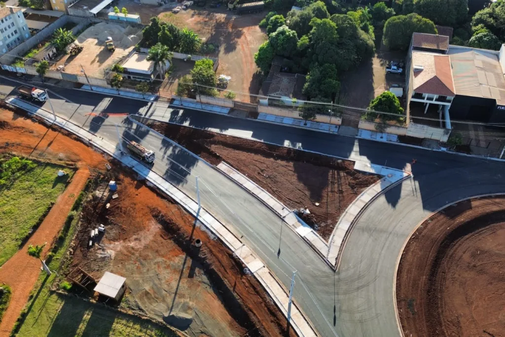 BR-369 em Londrina, obra do Viaduto da PUC