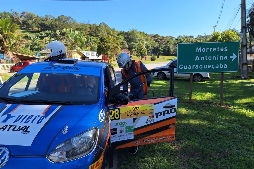 37° Rally da Graciosa atrai mais de 6 mil turistas ao Paraná 12 Rally da Graciosa atrai mais de 6 mil turistas a Morretes e Antonina