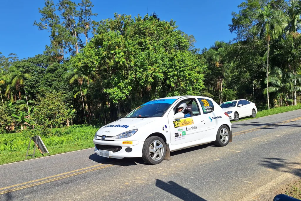 37° Rally da Graciosa atrai mais de 6 mil turistas ao Paraná 7 Rally da Graciosa atrai mais de 6 mil turistas a Morretes e Antonina