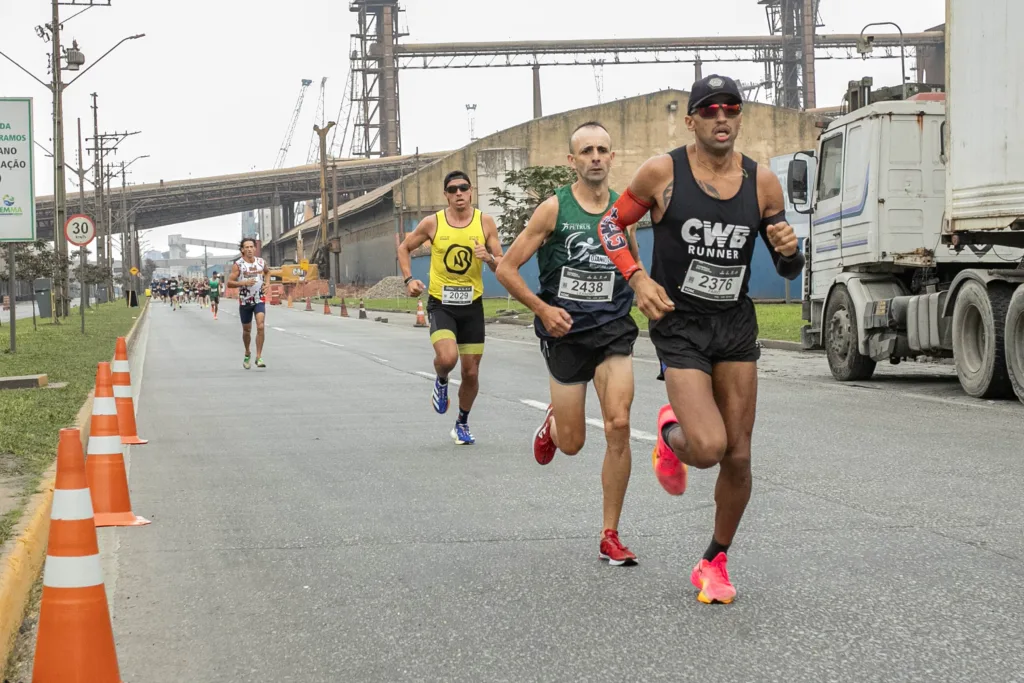 Corrida do Porto de Paranaguá 2024 reúne número superior a 1.700 participantes