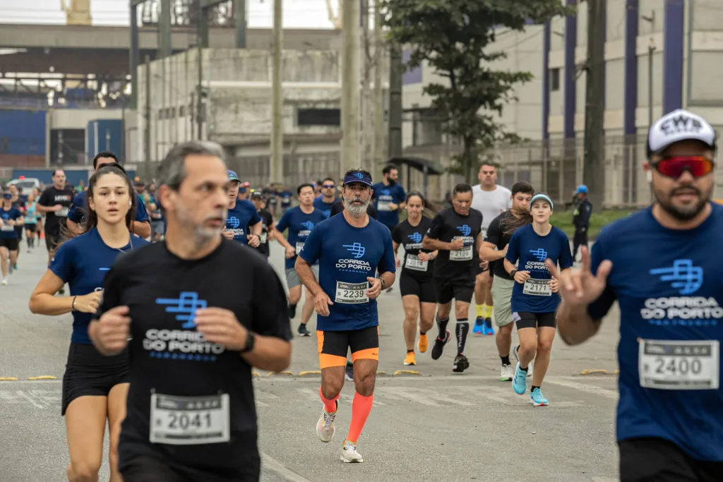 Corrida do Porto de Paranaguá 2024 reúne número superior a 1.700 participantes