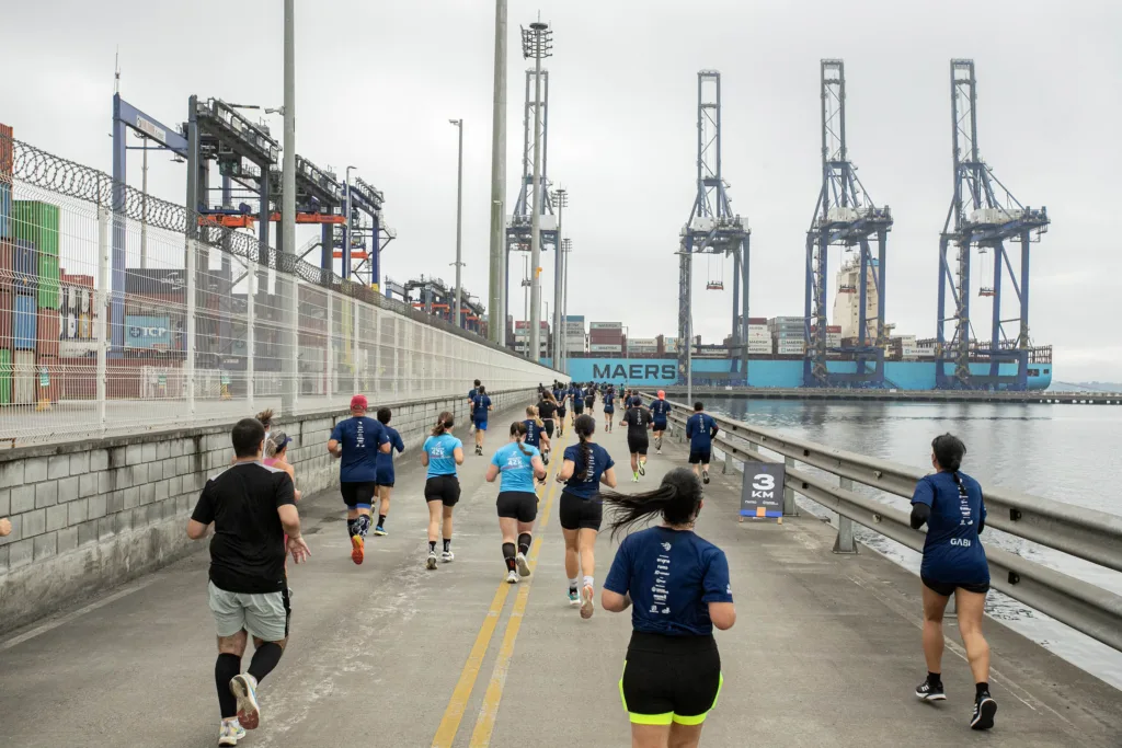 Corrida do Porto de Paranaguá 2024 reúne número superior a 1.700 participantes