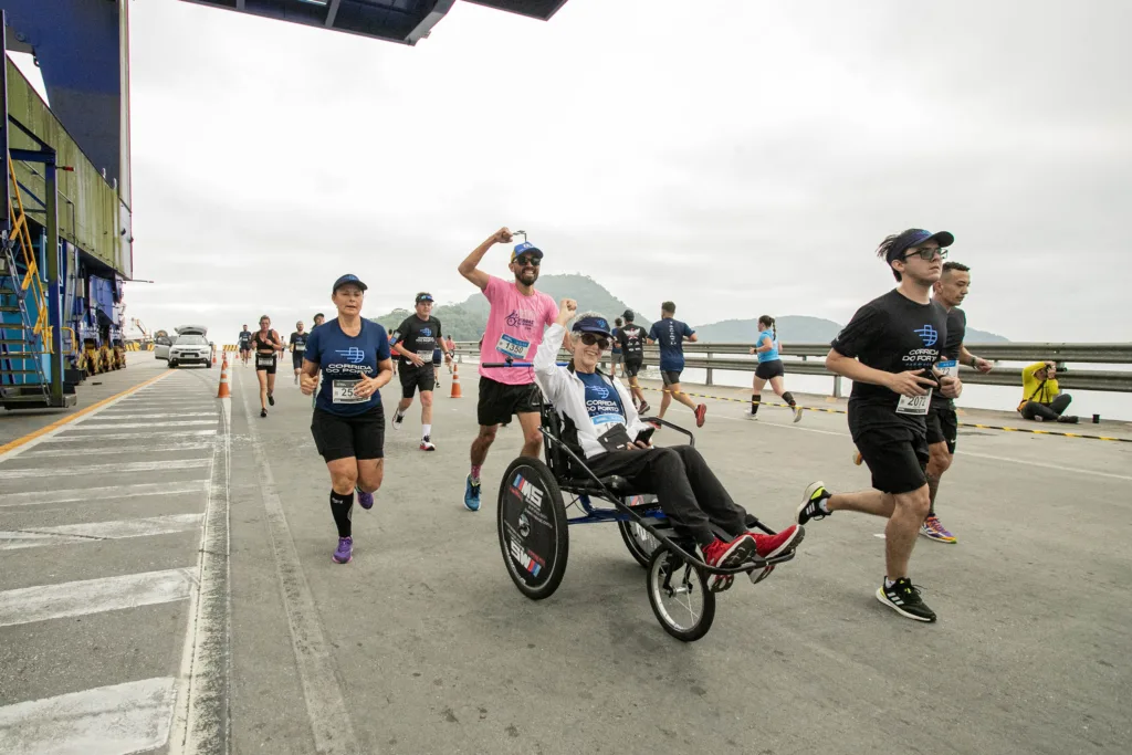 Corrida do Porto de Paranaguá 2024 reúne número superior a 1.700 participantes