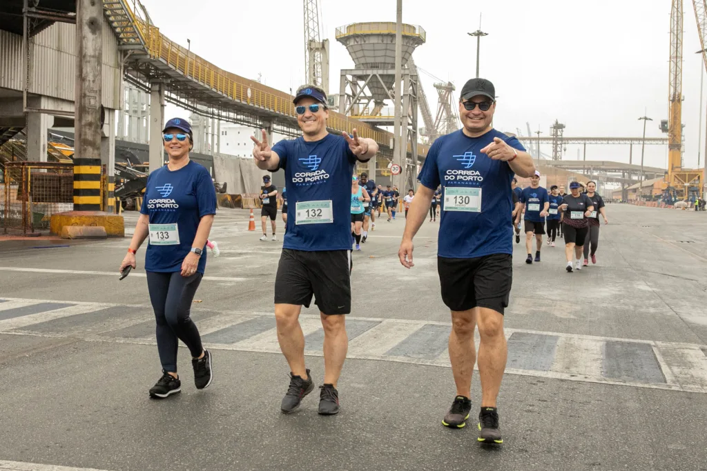 Corrida do Porto de Paranaguá 2024 reúne número superior a 1.700 participantes