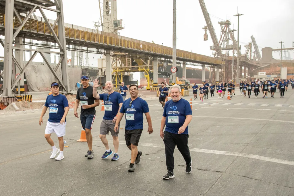 Corrida do Porto de Paranaguá 2024 reúne número superior a 1.700 participantes