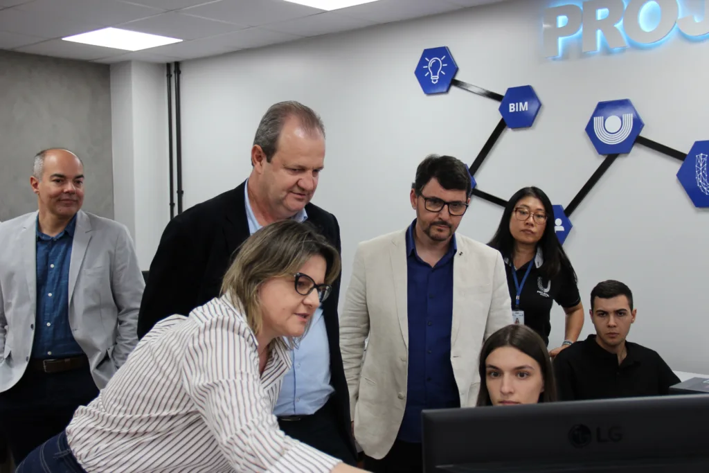 Unioeste inaugura novos laboratórios de cursos de engenharia e arquitetura 2 img 9993