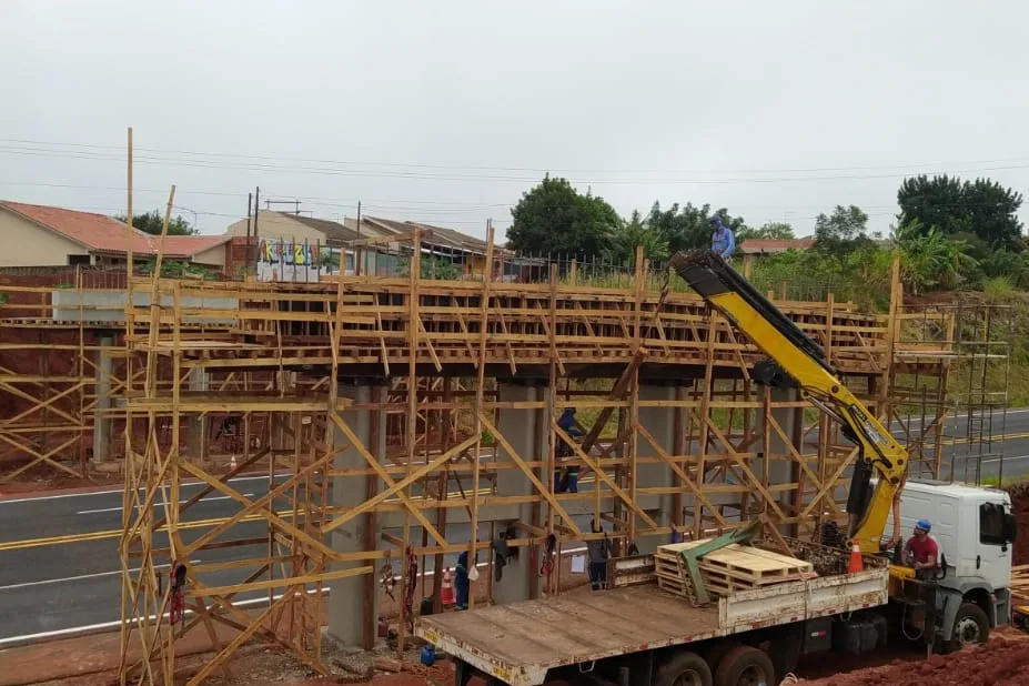 Obras de viadutos em Mandaguari