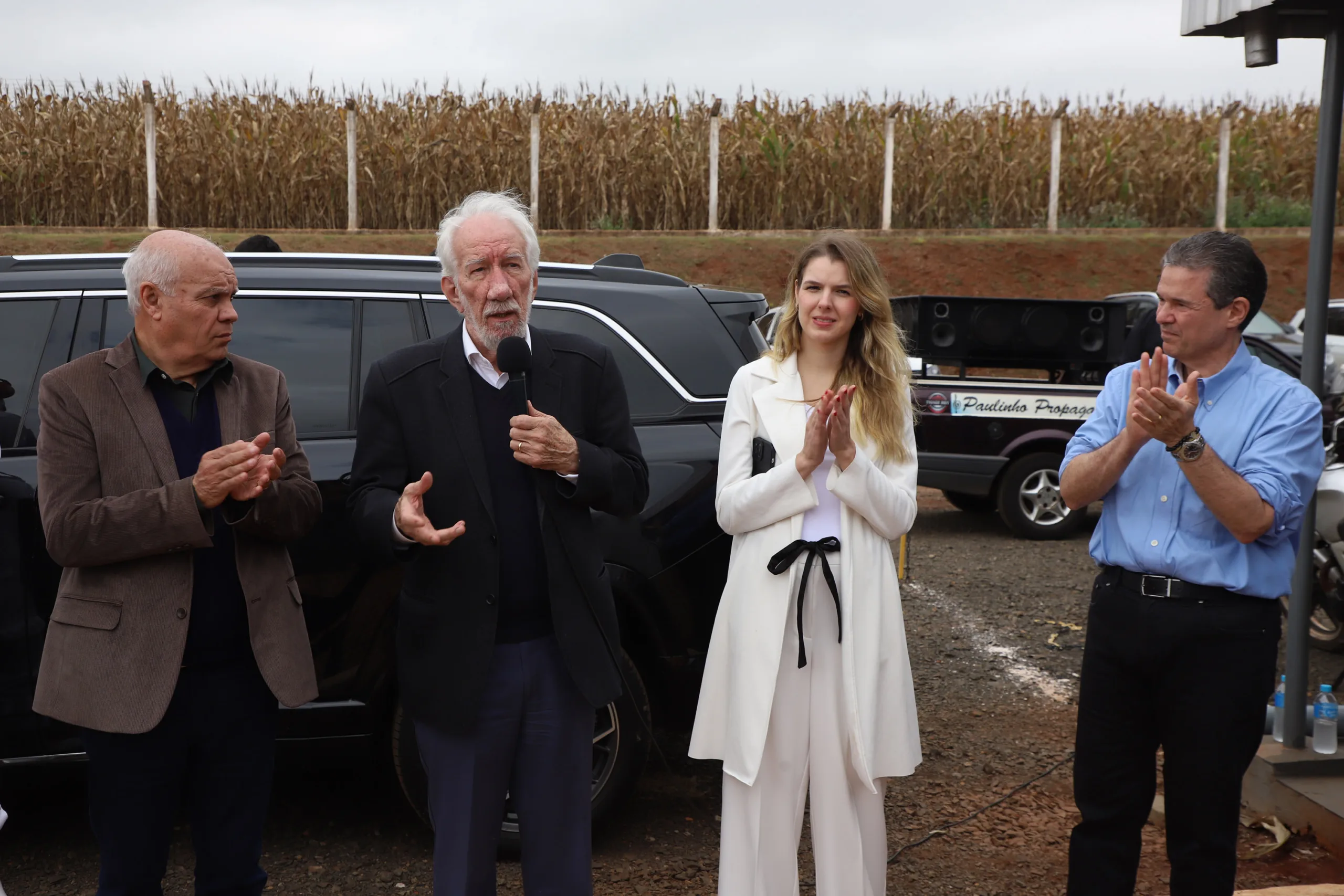 Darci Piana recebe ministro da Pesca e apresenta produtores de tilápia do Norte do Paraná 21 img 3326 scaled