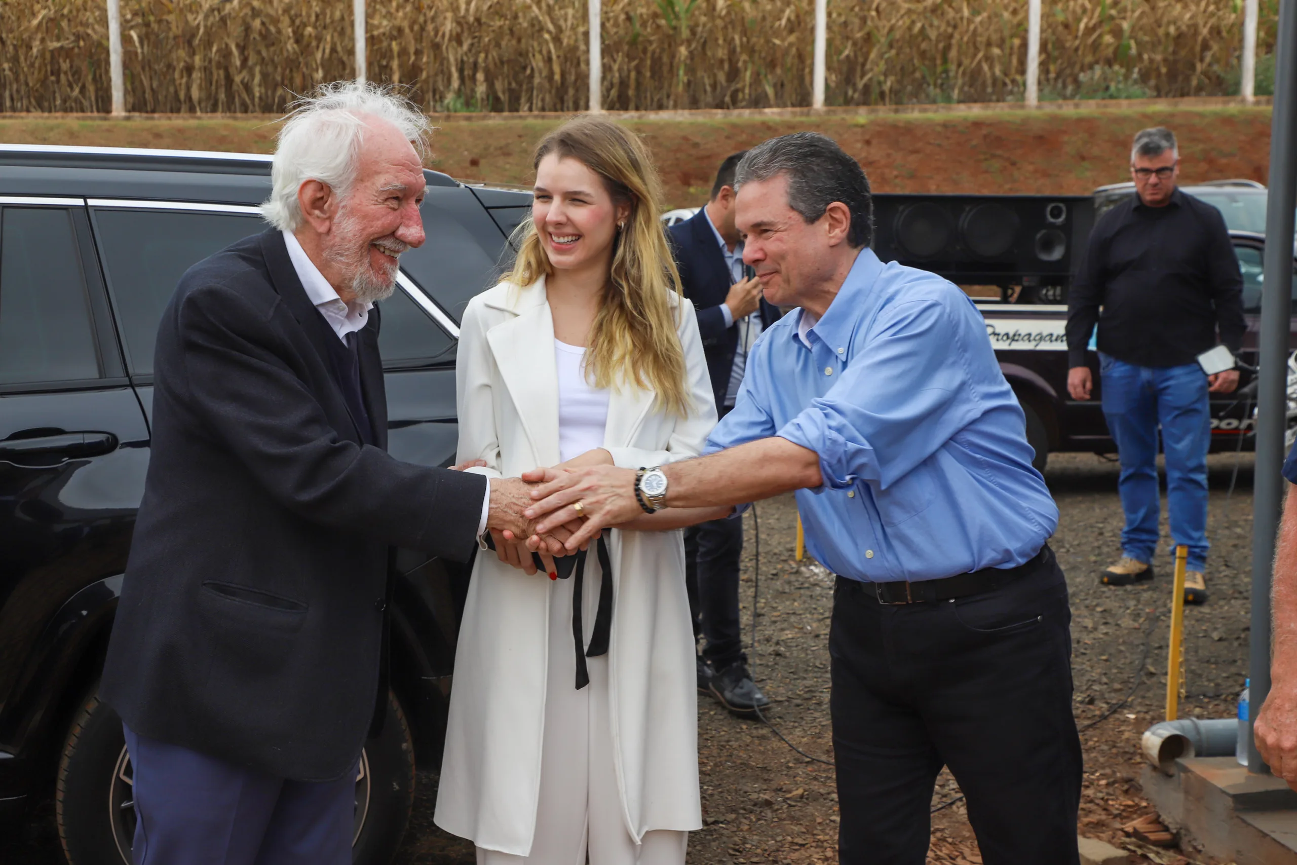 Darci Piana recebe ministro da Pesca e apresenta produtores de tilápia do Norte do Paraná 15 img 3346 scaled