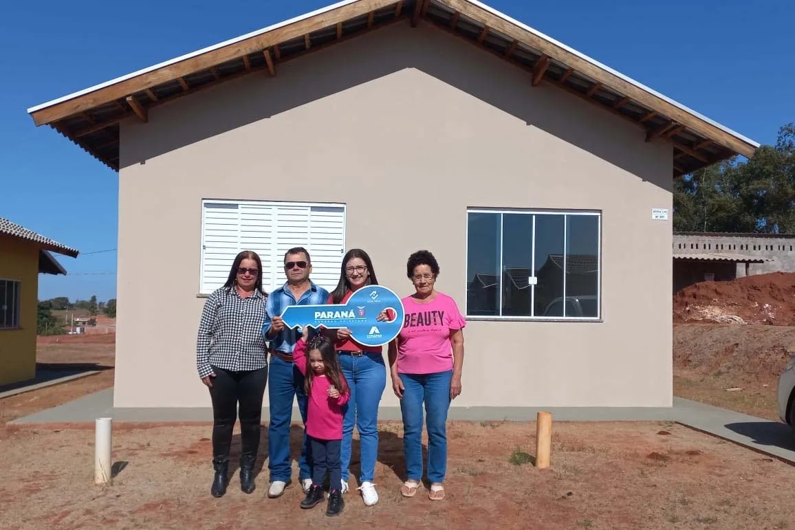 Apoio do Estado com o Casa Fácil Paraná viabiliza moradias para 46 famílias de Tapira