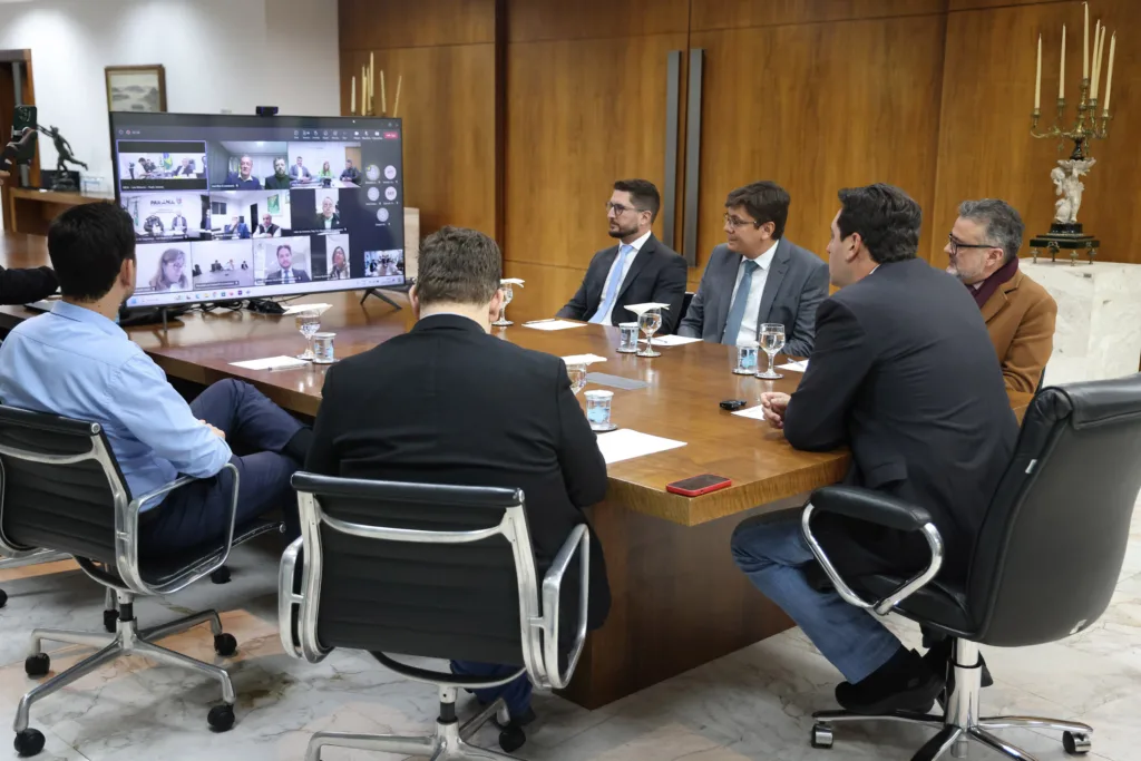 Conflitos agrários: Ratinho Junior cobra celeridade do governo federal para resolução das invasões no Oeste do Paraná 5 whatsapp image 2024 07 29 at 18.29.20