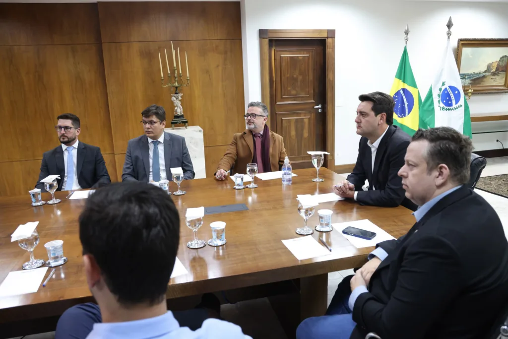Conflitos agrários: Ratinho Junior cobra celeridade do governo federal para resolução das invasões no Oeste do Paraná 2 whatsapp image 2024 07 29 at 18.29.20 1