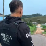 PCPR prende 53 pessoas durante megaoperação contra organização criminosa especializada em tráfico de drogas e lavagem de dinheiro Foto: Polícia Civil do Paraná