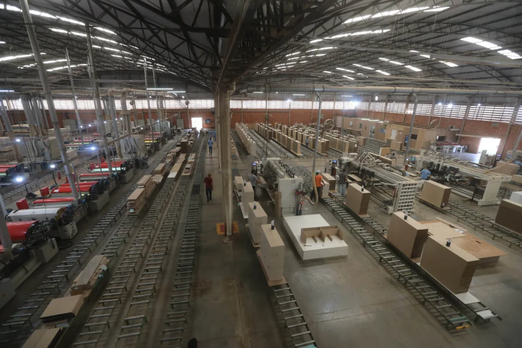 Paraná Competitivo atrai R$ 15,3 bilhões em investimentos nos 8 primeiros meses de 2024 4 20201006 agb caemmun arapongas21