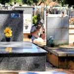 No Dia de Finados, o Cemitério Municipal estará aberto para visitas das 7h às 19h (Crédito: Arquivo / PMM)