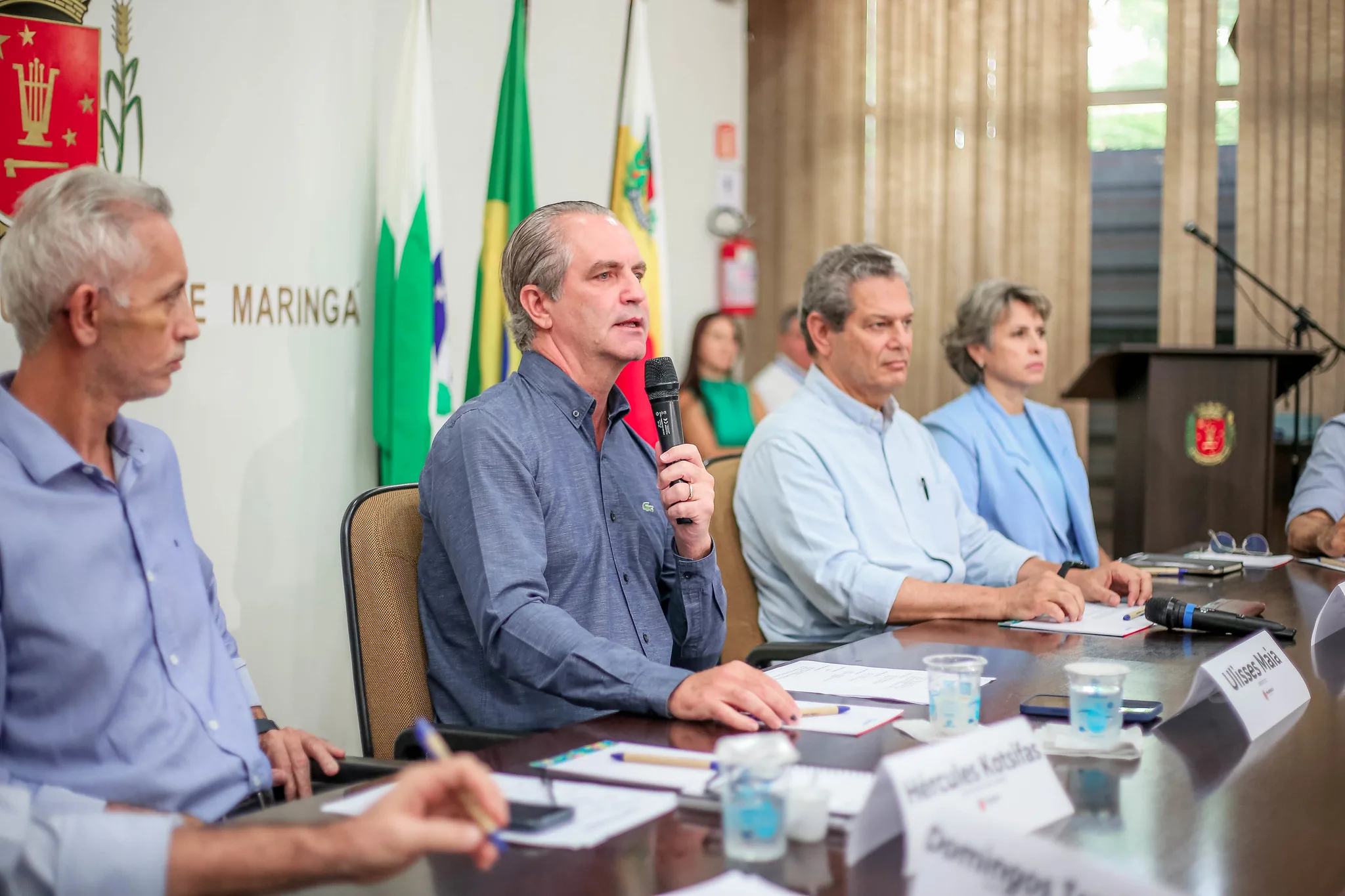 Reunião aconteceu nesta terça-feira, 22, na Prefeitura de Maringá (Crédito: Rafael Macri / PMM)