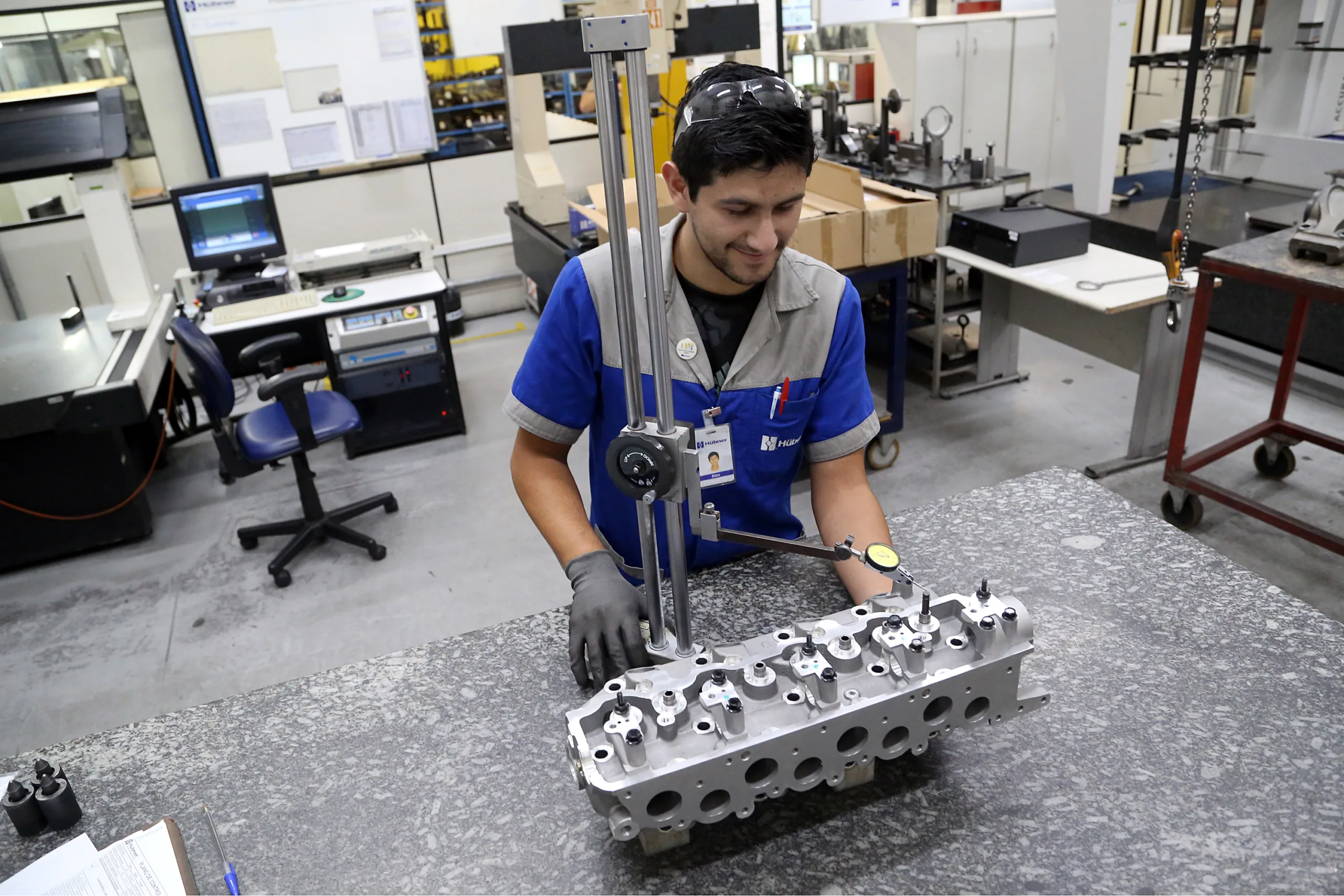 Paraná lidera ranking nacional de empregos para jovens via Agências do Trabalhador