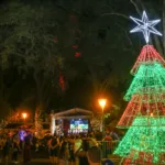 O distrito de Floriano celebra a chegada do Natal nesta sexta-feira, 29, com a abertura da ‘Maringá Encantada 2024’ (Crédito: Rafael Macri / PMM)