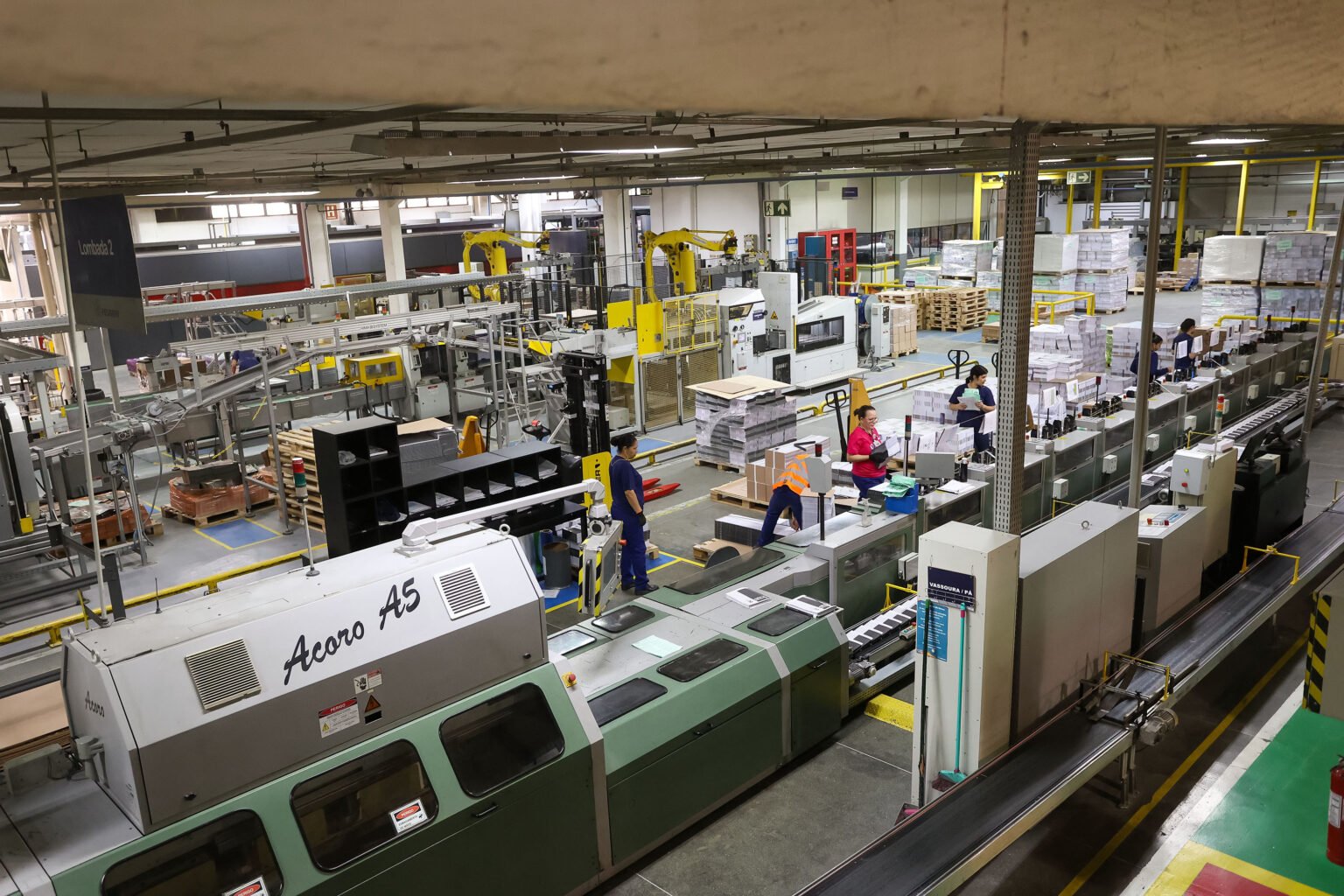 Indústria paranaense cresce o dobro da média nacional nos últimos doze meses