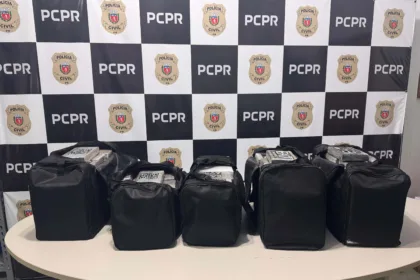 Polícia prende casal com 169 kg de cocaína em desdobramento da maior apreensão do ano